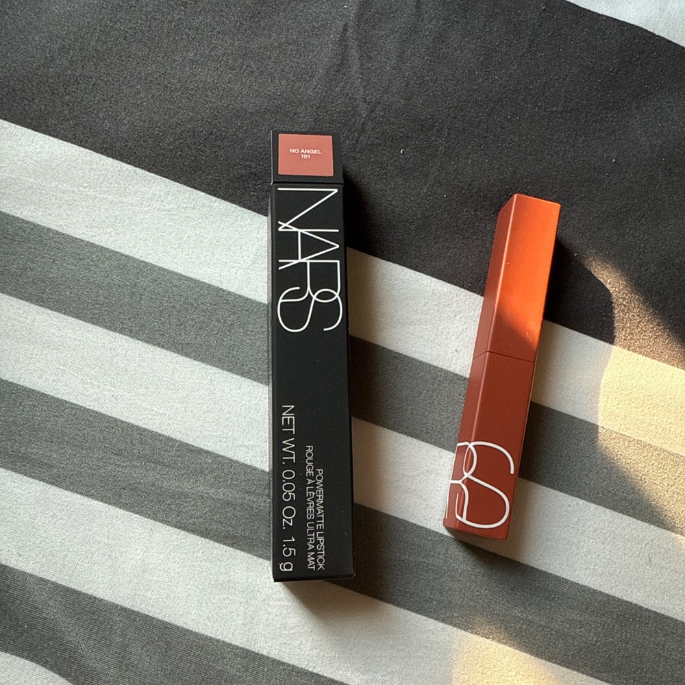 Nars Lipstick, Lipgloss - Picture 4 of 5